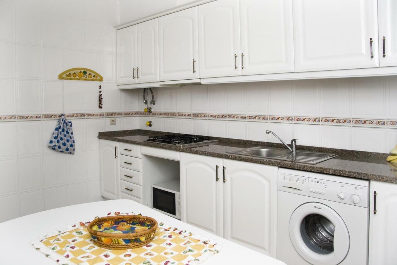 Os Apartamentos A Ramos Na Praia Da Gale Estao Inserido Em Condominio Com Piscina, Fica Apenas A 350 Metros Da Praia Da Gale - Apartamentos Com Ar Condicionado Tanto Nos Quartos Como Na Sala, Smart Tv Com Prime Video E Cozinha Completa Albufeira Ngoại thất bức ảnh